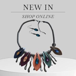 Elegant Multicolor Necklace and Earring Set